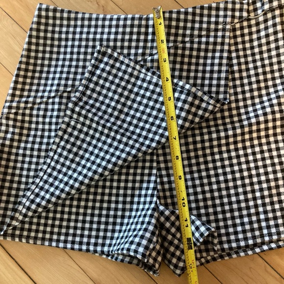 Black and white gingham print mini skort - Picture 6 of 6